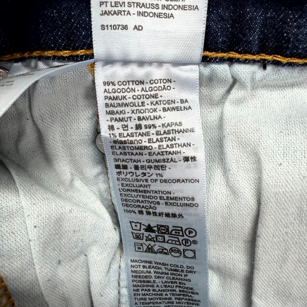 Levi's 559 Jeans Mens 42x32 Blue Denim Dark Wash Stretch Red Tab Straight Wide - Picture 13 of 15